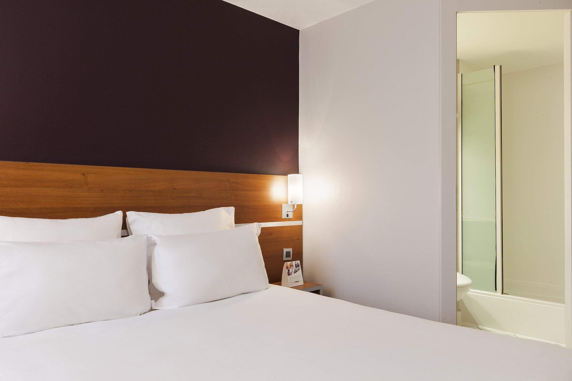 Comfort Hotel Linas - Montlhery Exterior photo