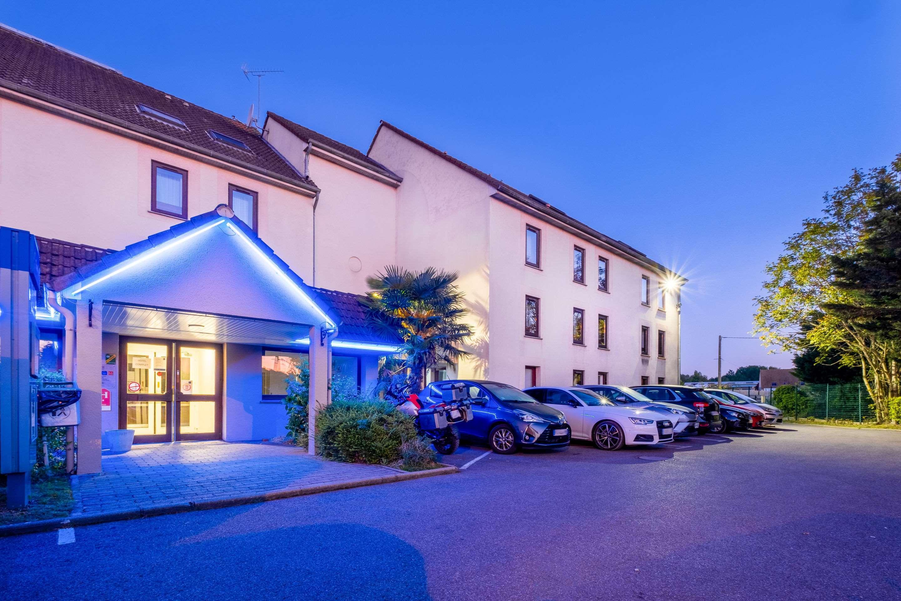 Comfort Hotel Linas - Montlhery Exterior photo