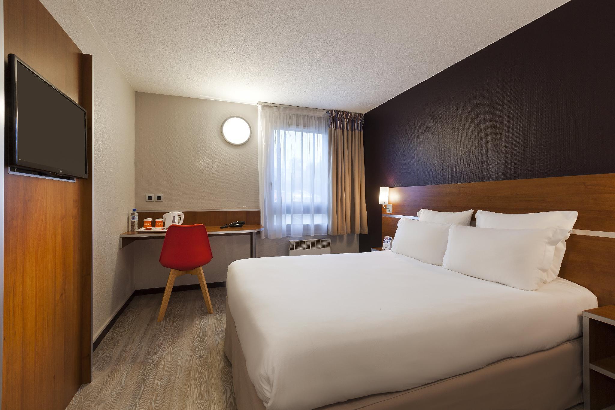 Comfort Hotel Linas - Montlhery Exterior photo