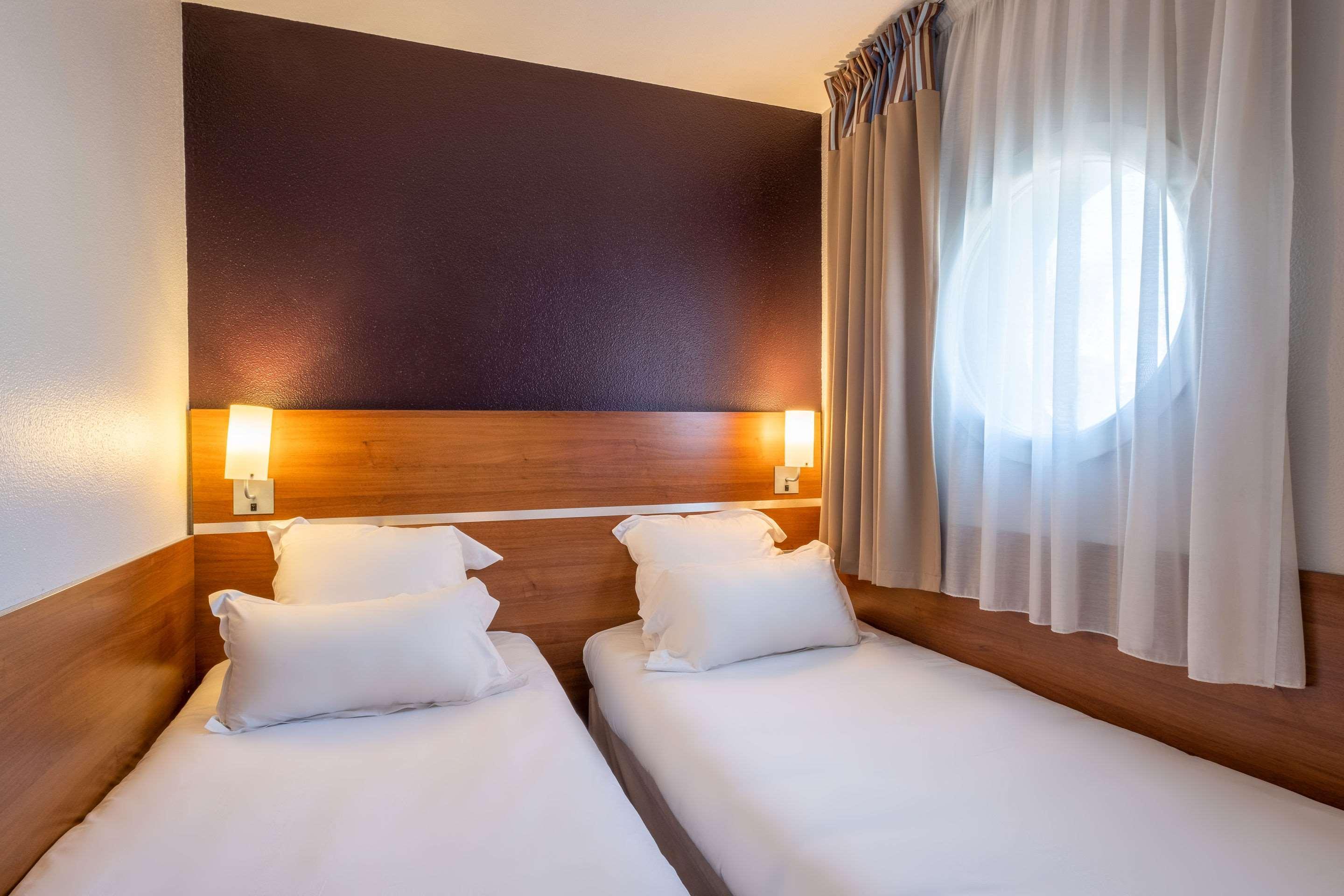 Comfort Hotel Linas - Montlhery Exterior photo