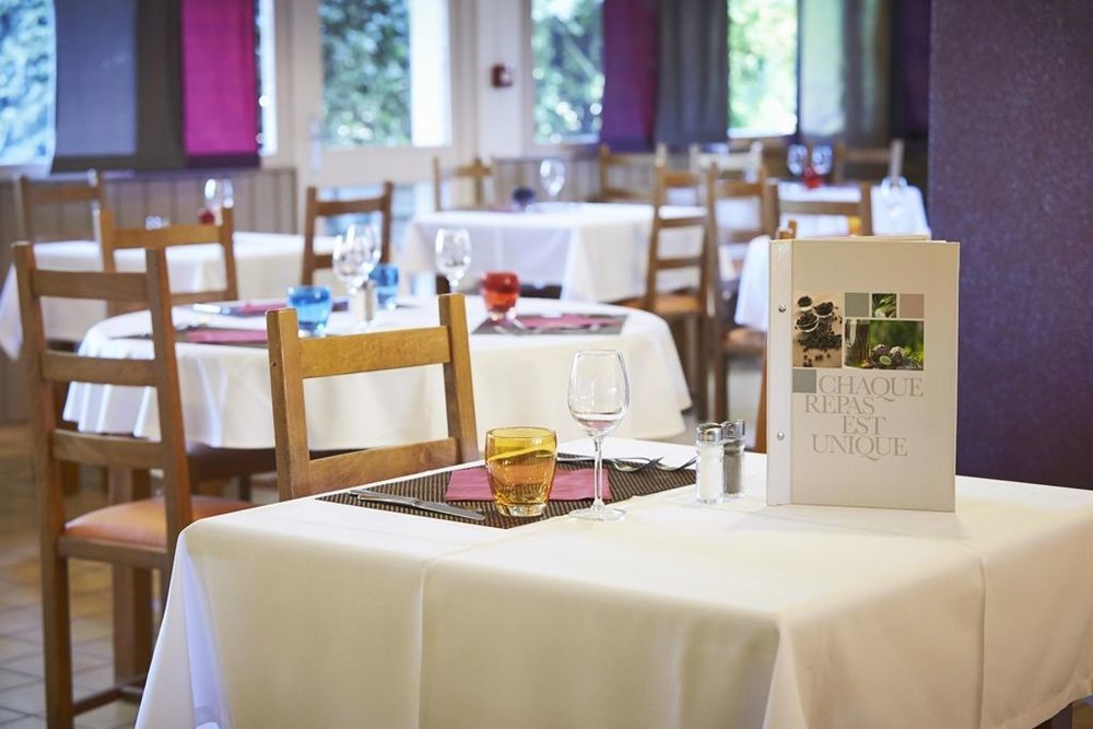 Comfort Hotel Linas - Montlhery Restaurant photo