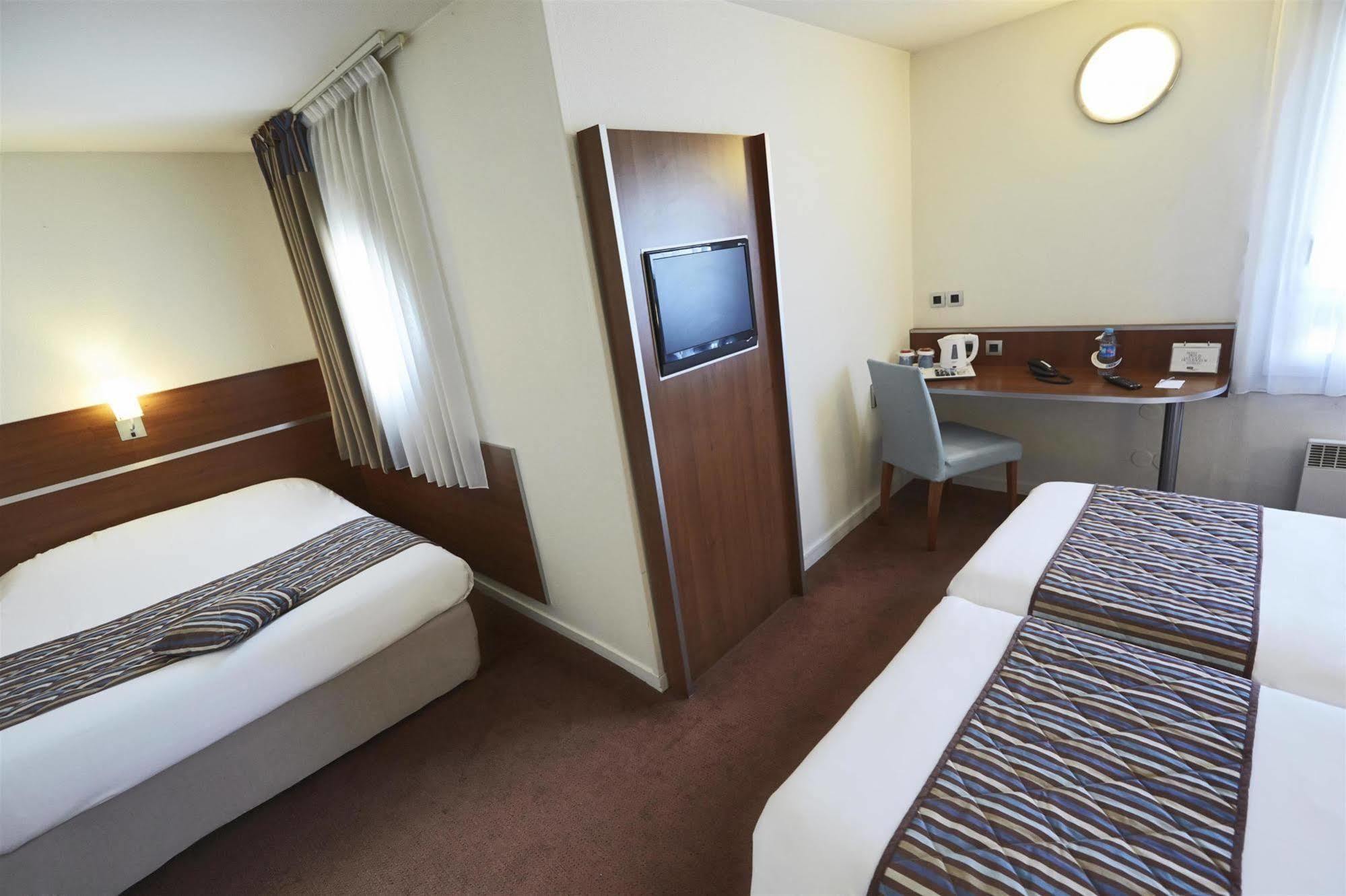 Comfort Hotel Linas - Montlhery Exterior photo