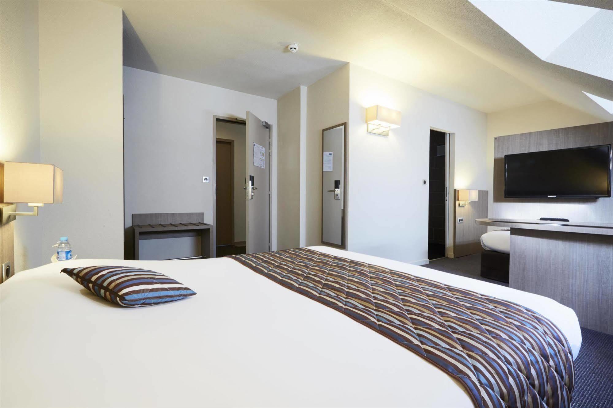 Comfort Hotel Linas - Montlhery Exterior photo